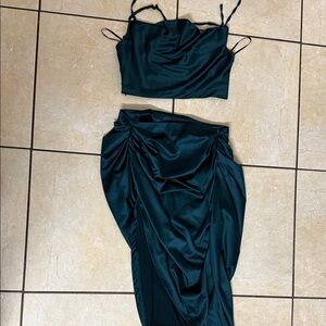 Elegant Dark Green Women's 2-piece Skirt Set